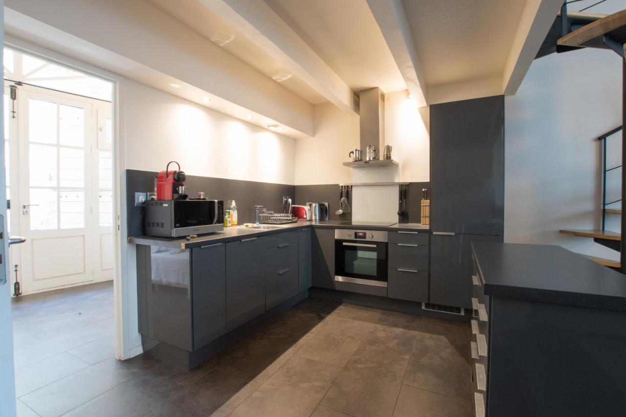 Apartamento Divonne - Loft Cosy Avec Jardin Partage Arlés Exterior foto